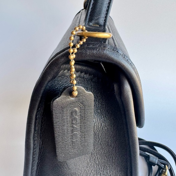 Vintage Coach Regina Handbag 9983 - Picture 8 of 12